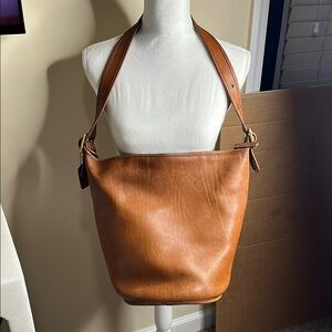 Coach Tan Leather Shoulder Bag No. B4D 9085